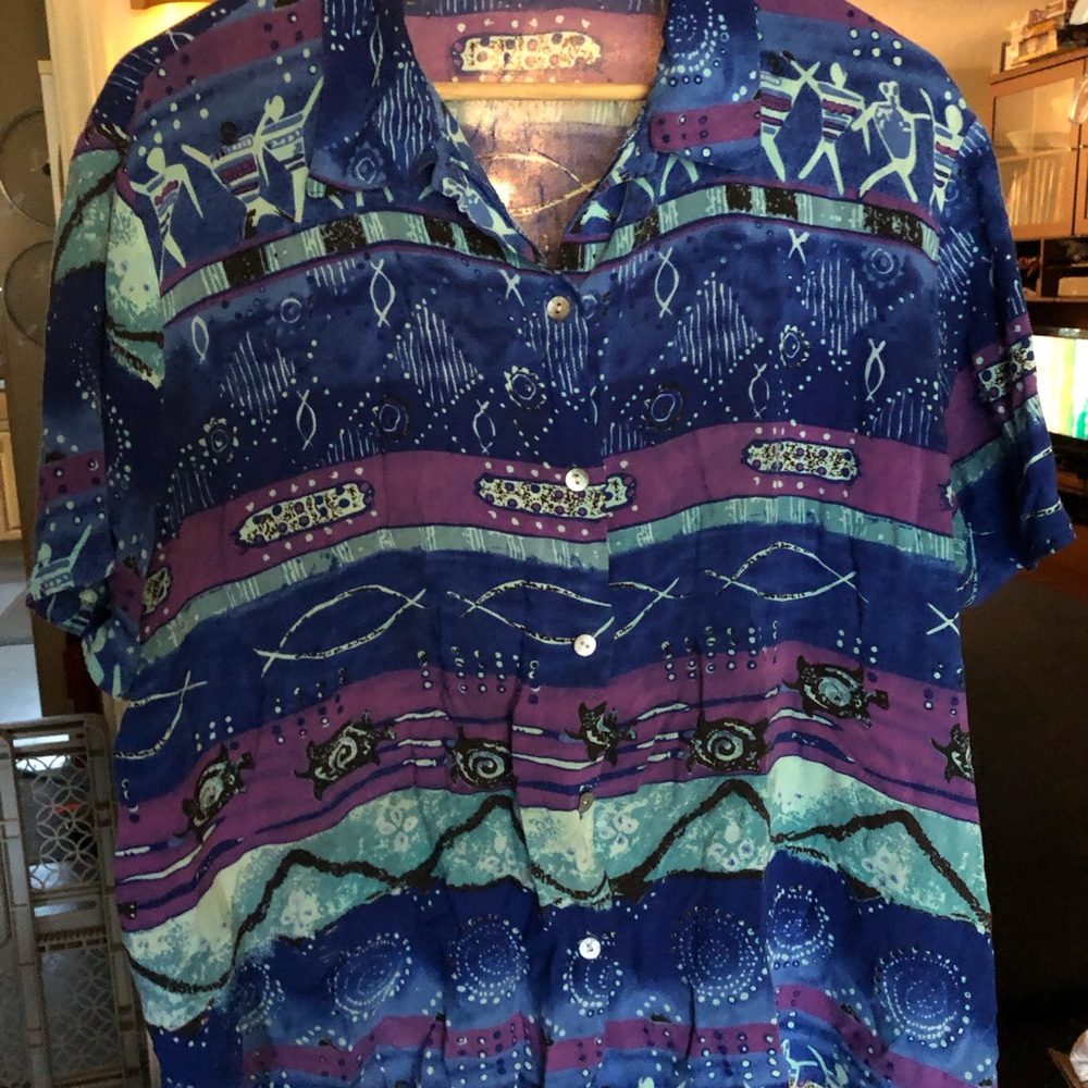 Notations Woman short sleeved blue patterned short sleeved button down shirt